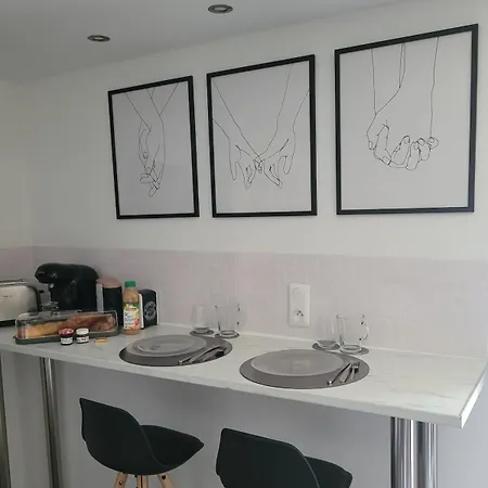 Cocooning Avec Jacuzzi And Sauna Privatifs Saint-Martin-de-Saint-Maixent