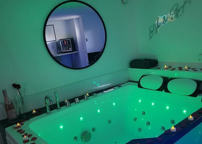 Cocooning Avec Jacuzzi And Sauna Privatifs Ferienhaus *